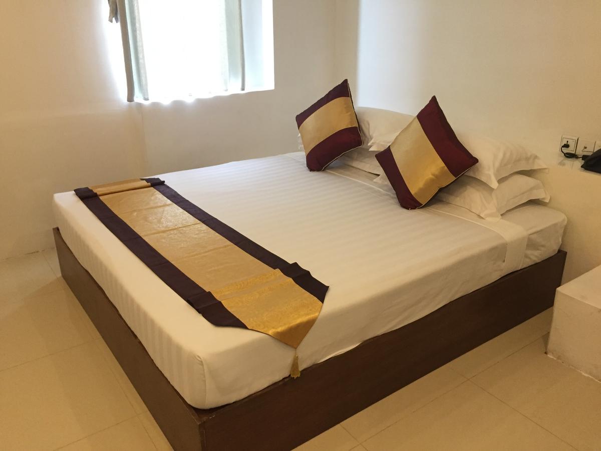 Hotel Sunny Мандалай Экстерьер фото