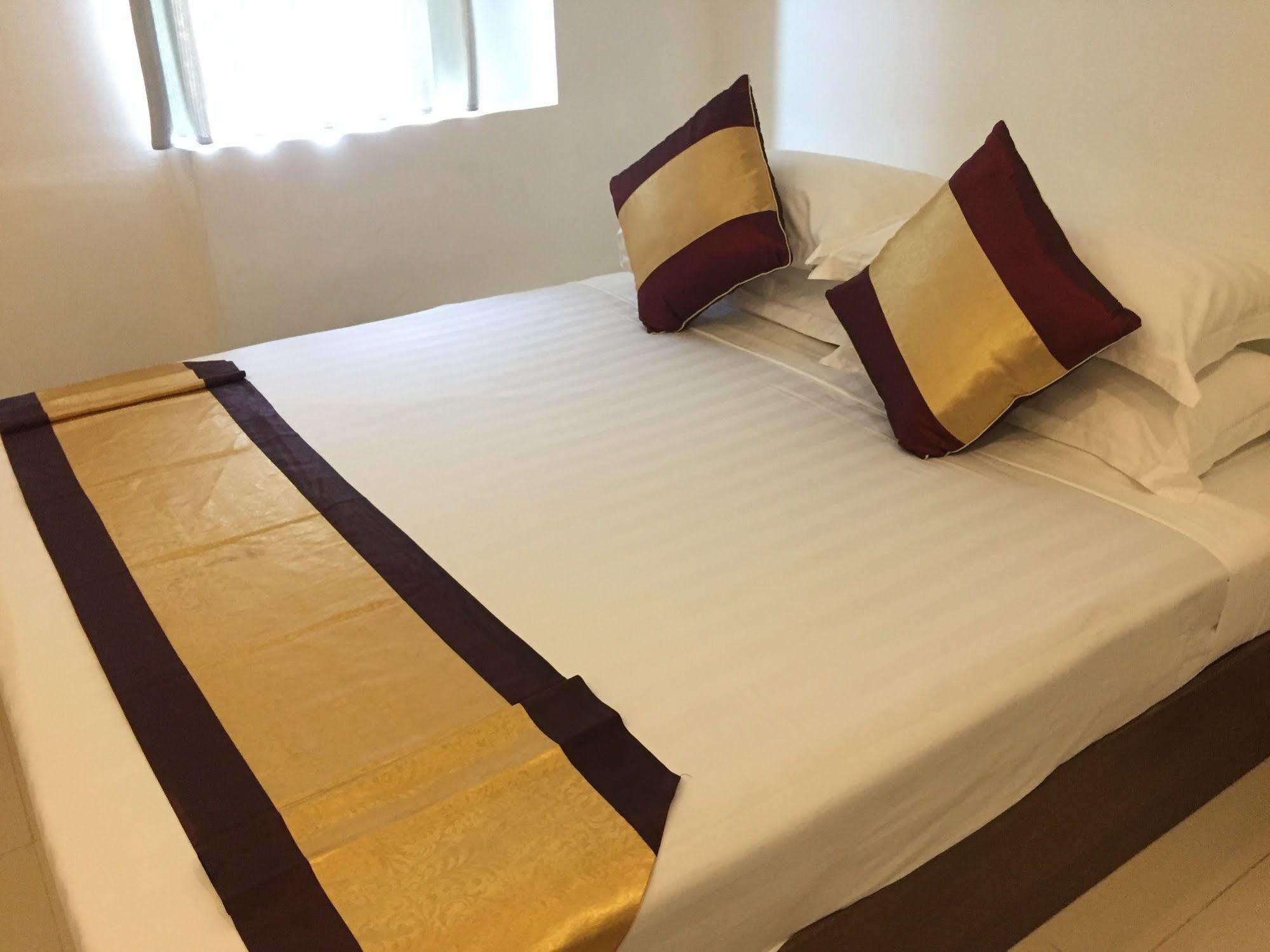Hotel Sunny Мандалай Экстерьер фото